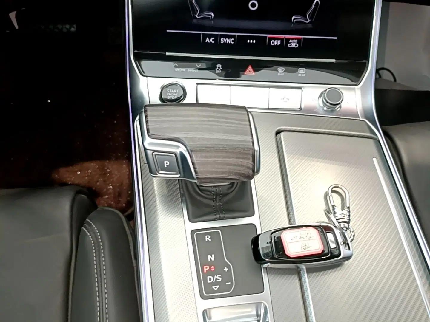 Audi A6L 2024 45 TFSI Prestige Elegant Edition — миниатюра 16