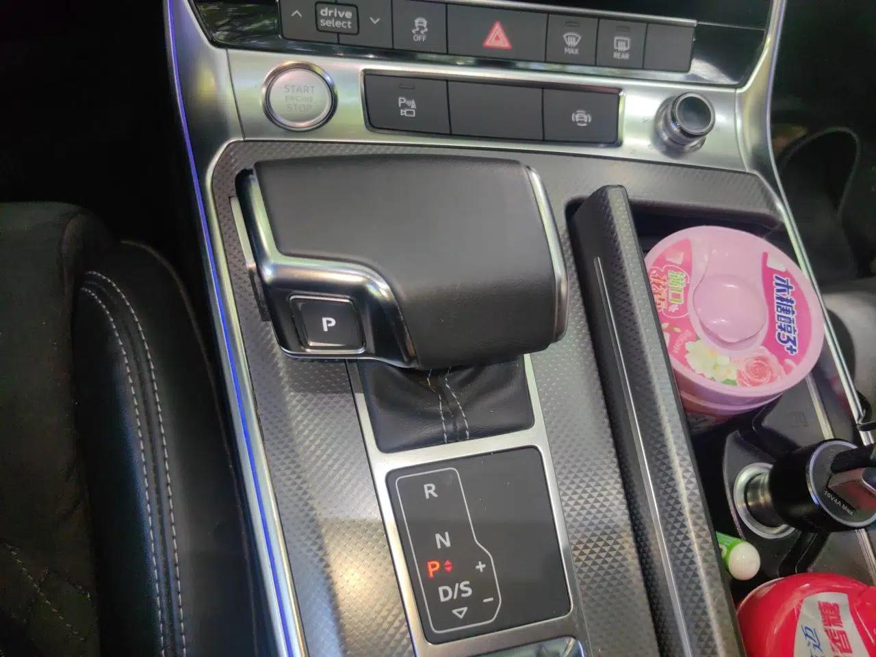 Audi A6L 2020 55 TFSI quattro Prestige Dynamic Edition — миниатюра 14