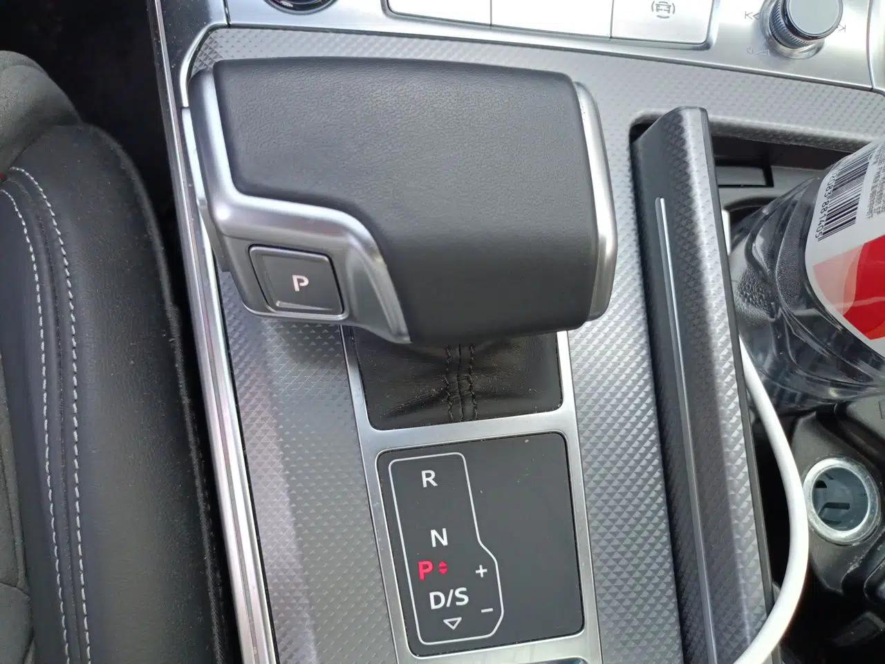 Audi A6L 2024 45 TFSI Prestige Dynamic Edition — миниатюра 14