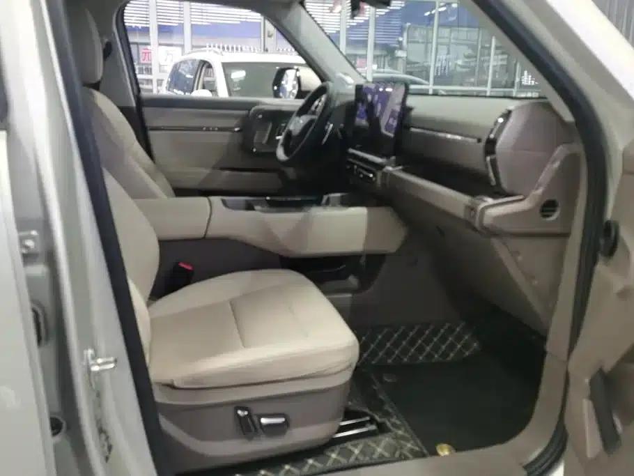 Haval Big Dog PLUS 2026 2.0T 4WD Trendy Wild Edition — миниатюра 8