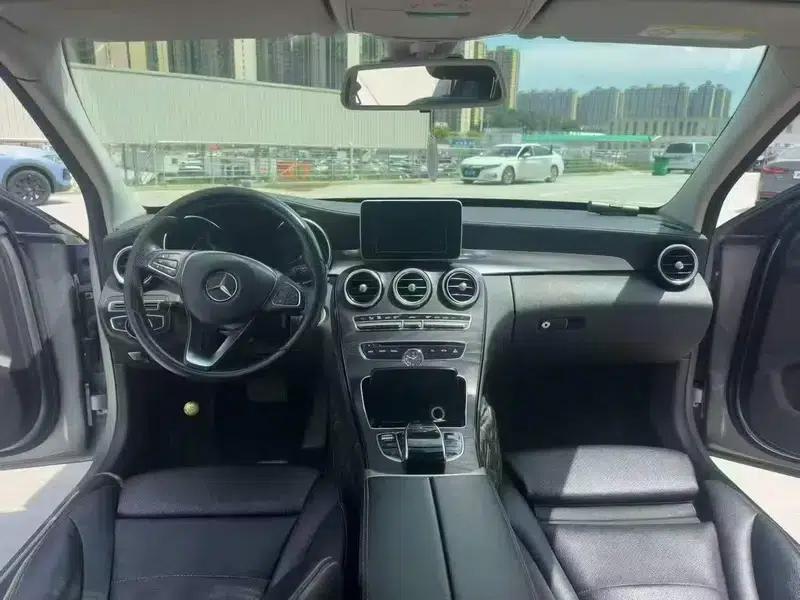 2015 Mercedes-Benz C-Class C 180 L Sport — миниатюра 7