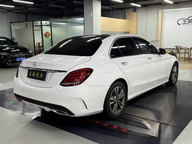 2017 Mercedes-Benz C-Class C 200 L Sport Edition — миниатюра 6