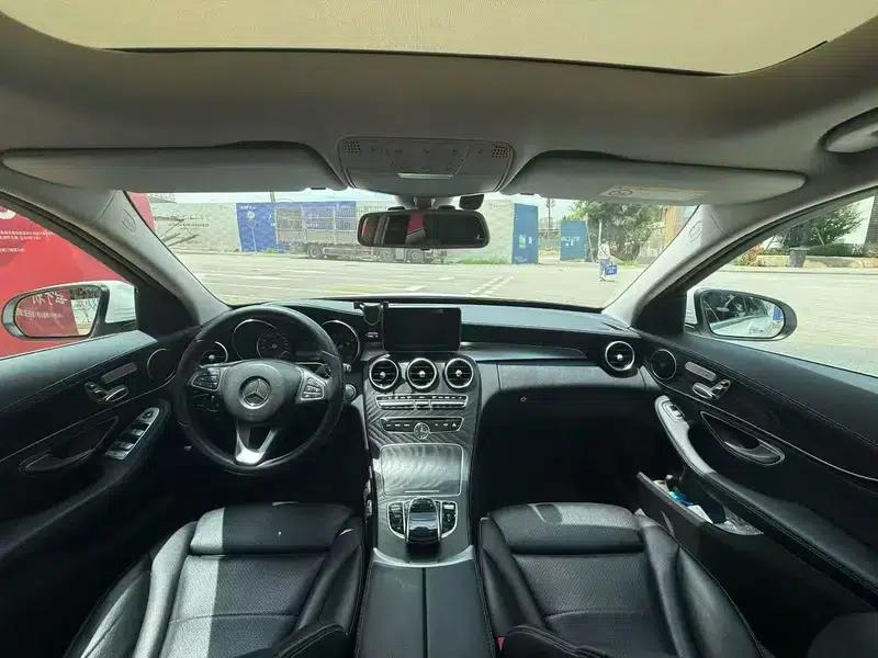 2018 Mercedes-Benz C-Class C 200 L Sport Edition — миниатюра 7