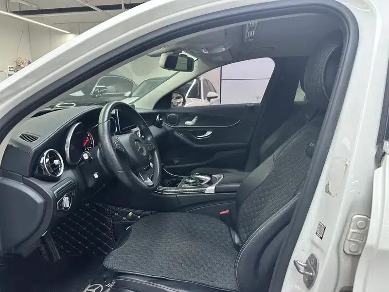 2015 Mercedes-Benz C-Class C 180 L Sport — миниатюра 11
