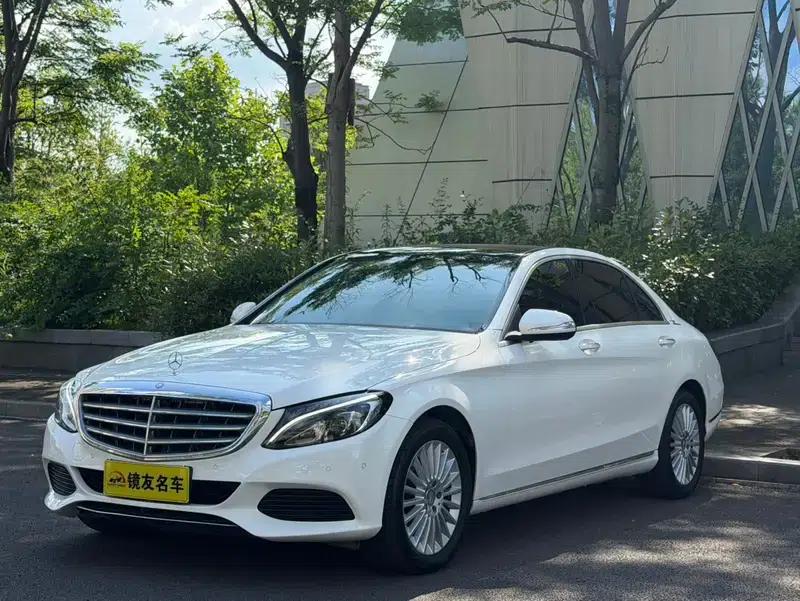 2015 Mercedes-Benz C-Class C 200 L — миниатюра 1