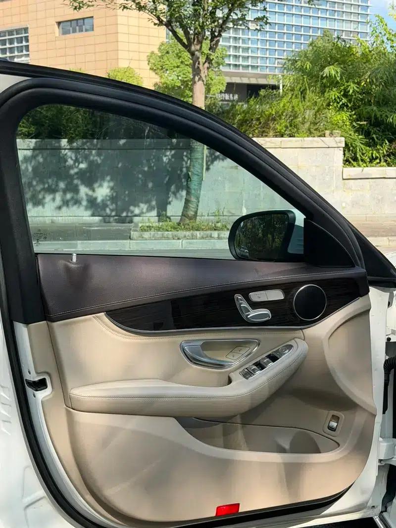 2015 Mercedes-Benz C-Class C 200 L — миниатюра 9