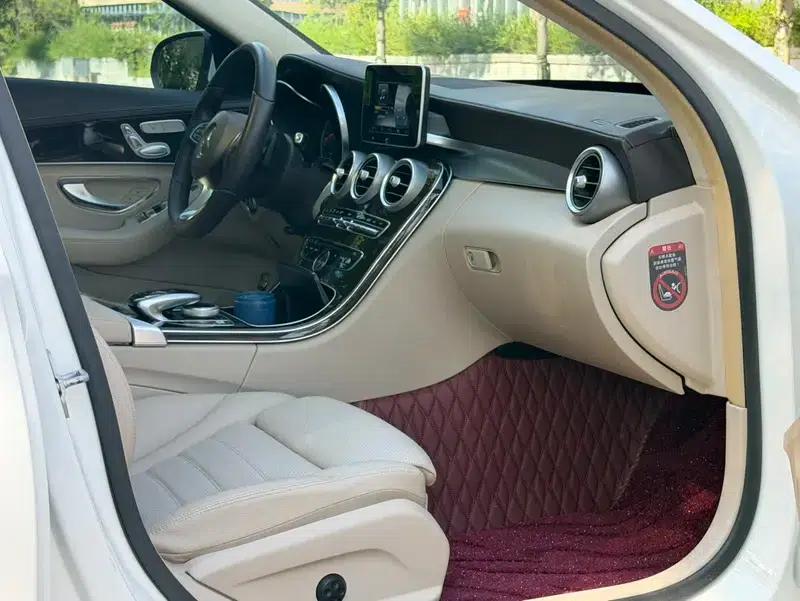 2015 Mercedes-Benz C-Class C 200 L — миниатюра 10