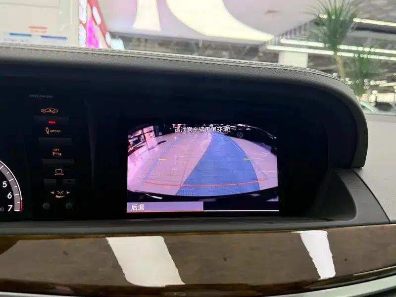 Mercedes-Benz S-Class 2010 S 300 L Luxury — миниатюра 23