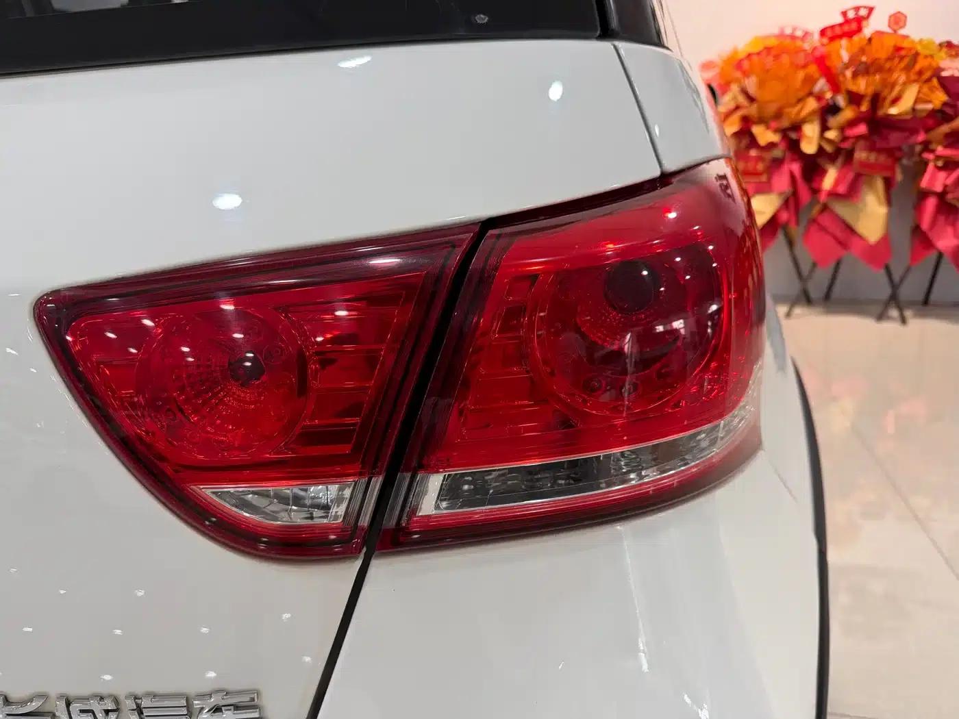 Haval H1 2016 Red Label 1.5L Manual Deluxe — миниатюра 11