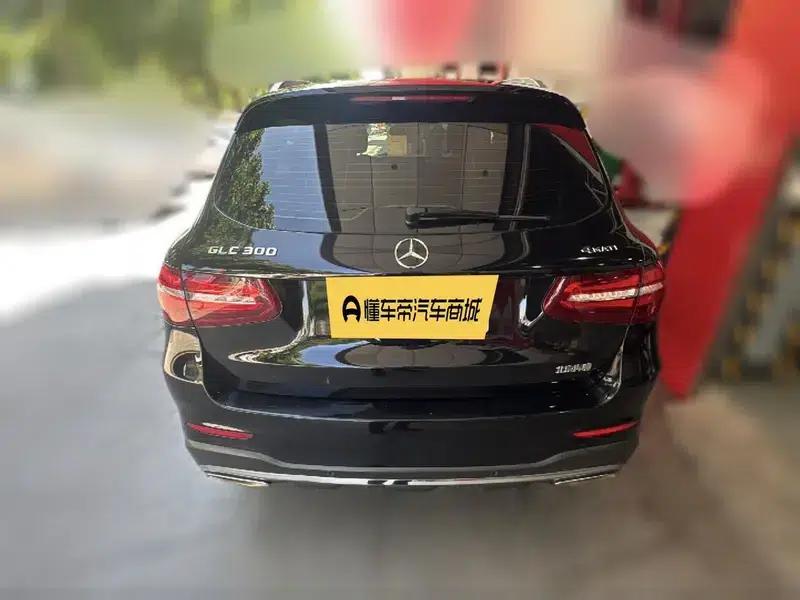 2017 Mercedes-Benz GLC 300 4MATIC Luxury — миниатюра 5