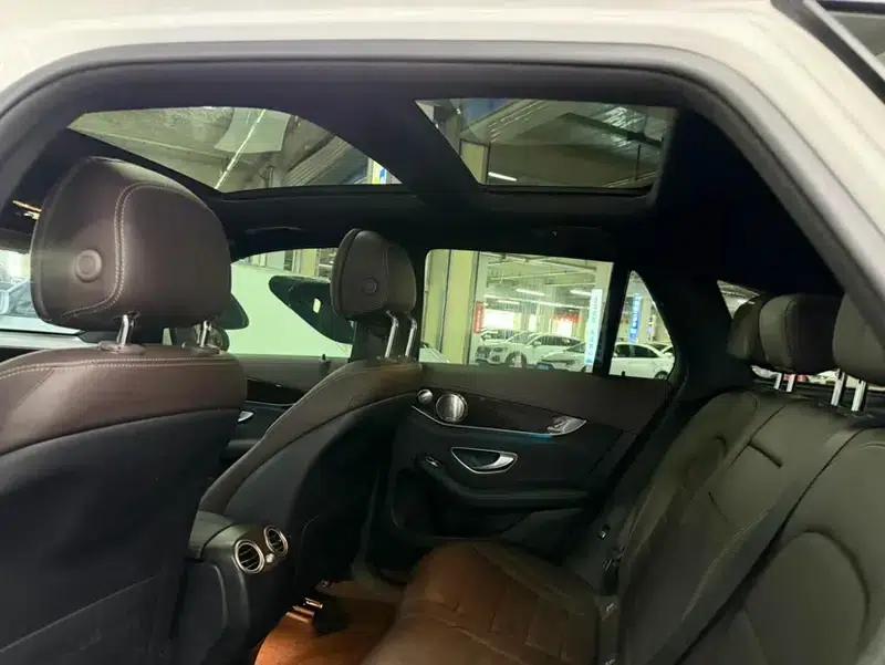 2016 Mercedes-Benz GLC 260 4MATIC Dynamic — миниатюра 18