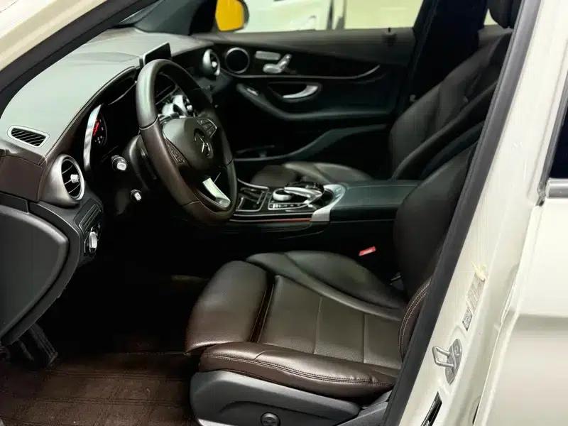 2019 Mercedes-Benz GLC 260 L 4MATIC Dynamic — миниатюра 25