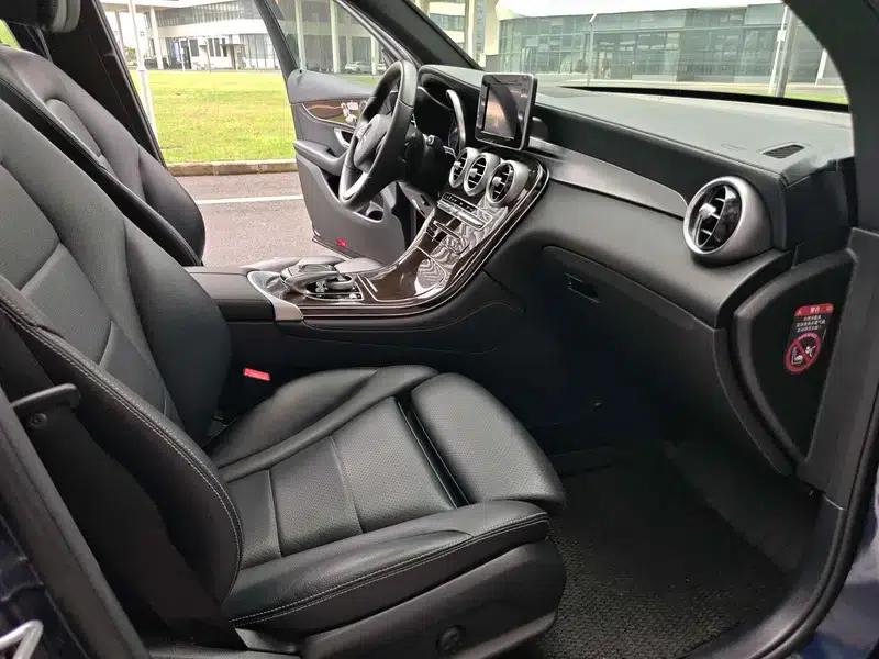 2017 Mercedes-Benz GLC 260 4MATIC Luxury — миниатюра 11