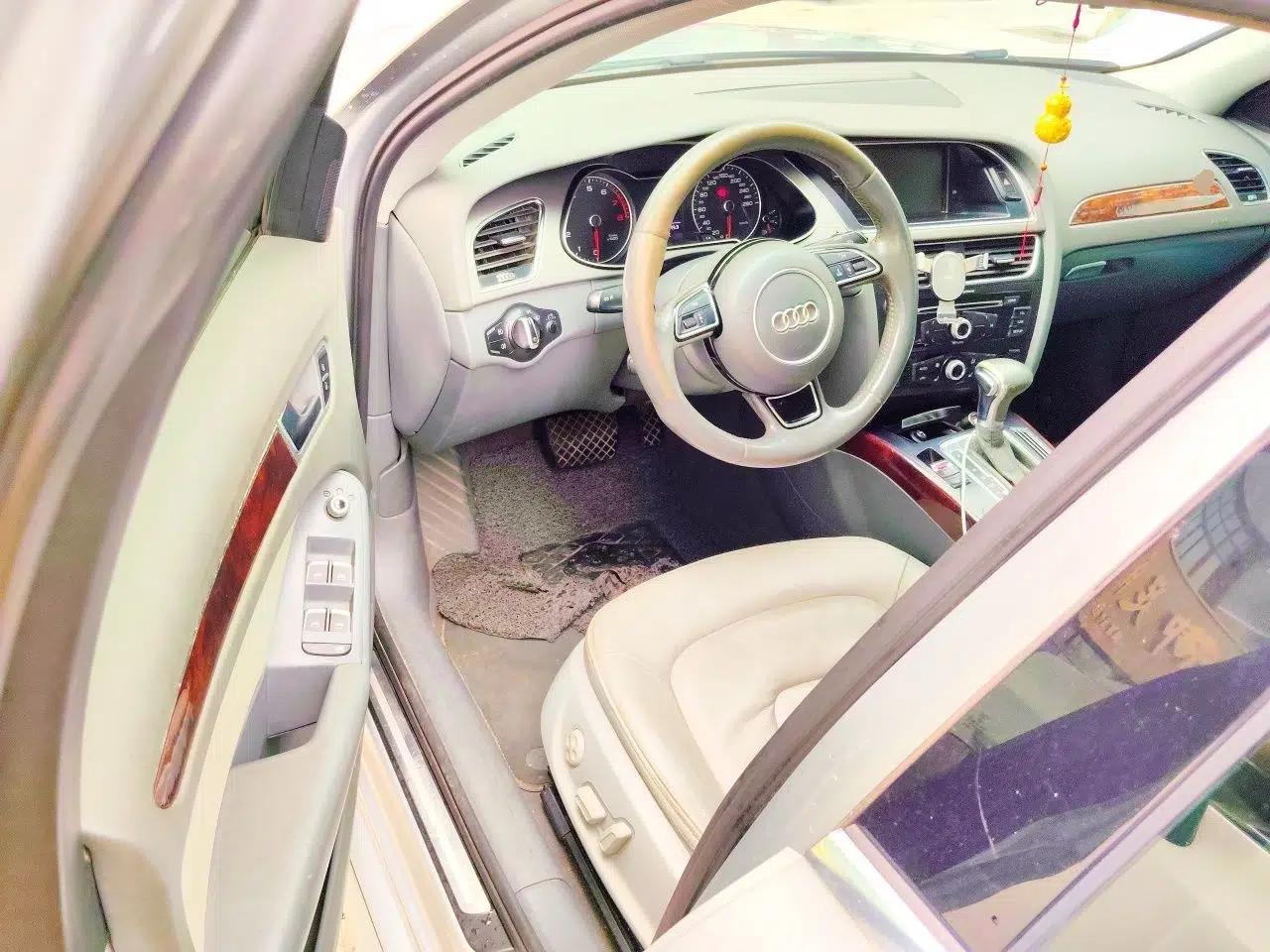 Audi A4L 2013 35 TFSI Automatic Standard Model — миниатюра 16