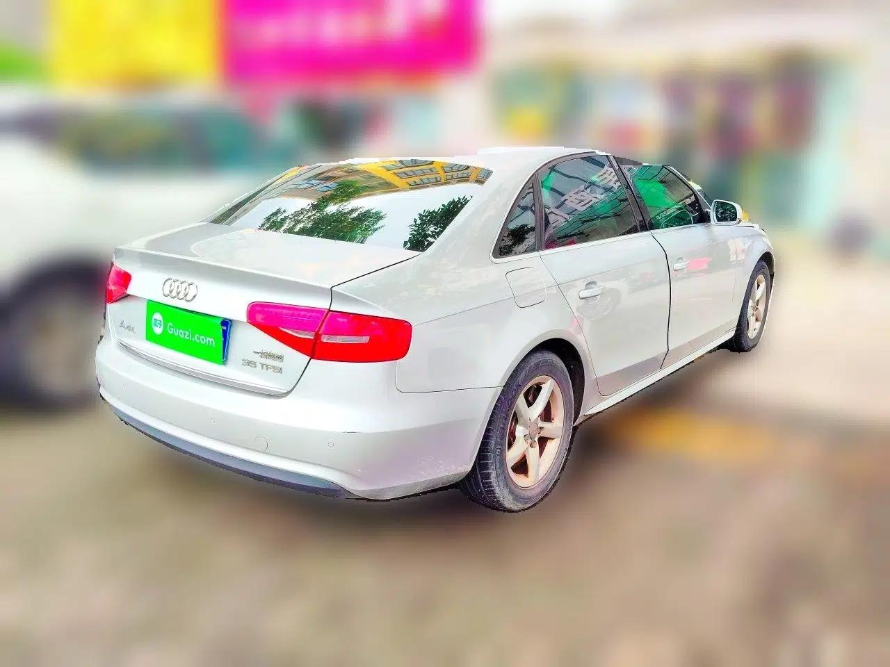 Audi A4L 2013 35 TFSI Automatic Standard Model — миниатюра 6