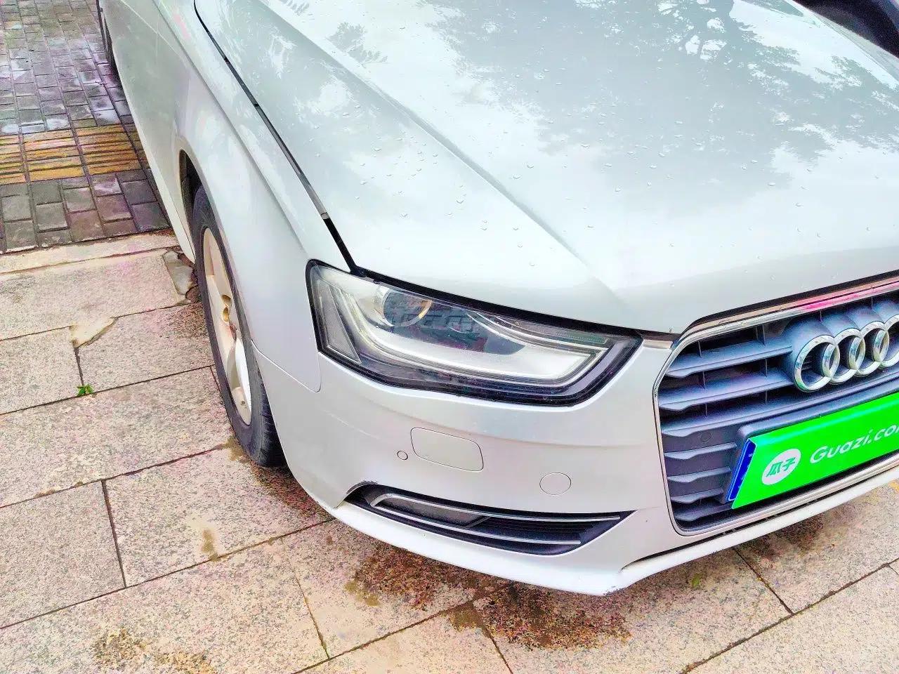 Audi A4L 2013 35 TFSI Automatic Standard Model — миниатюра 7
