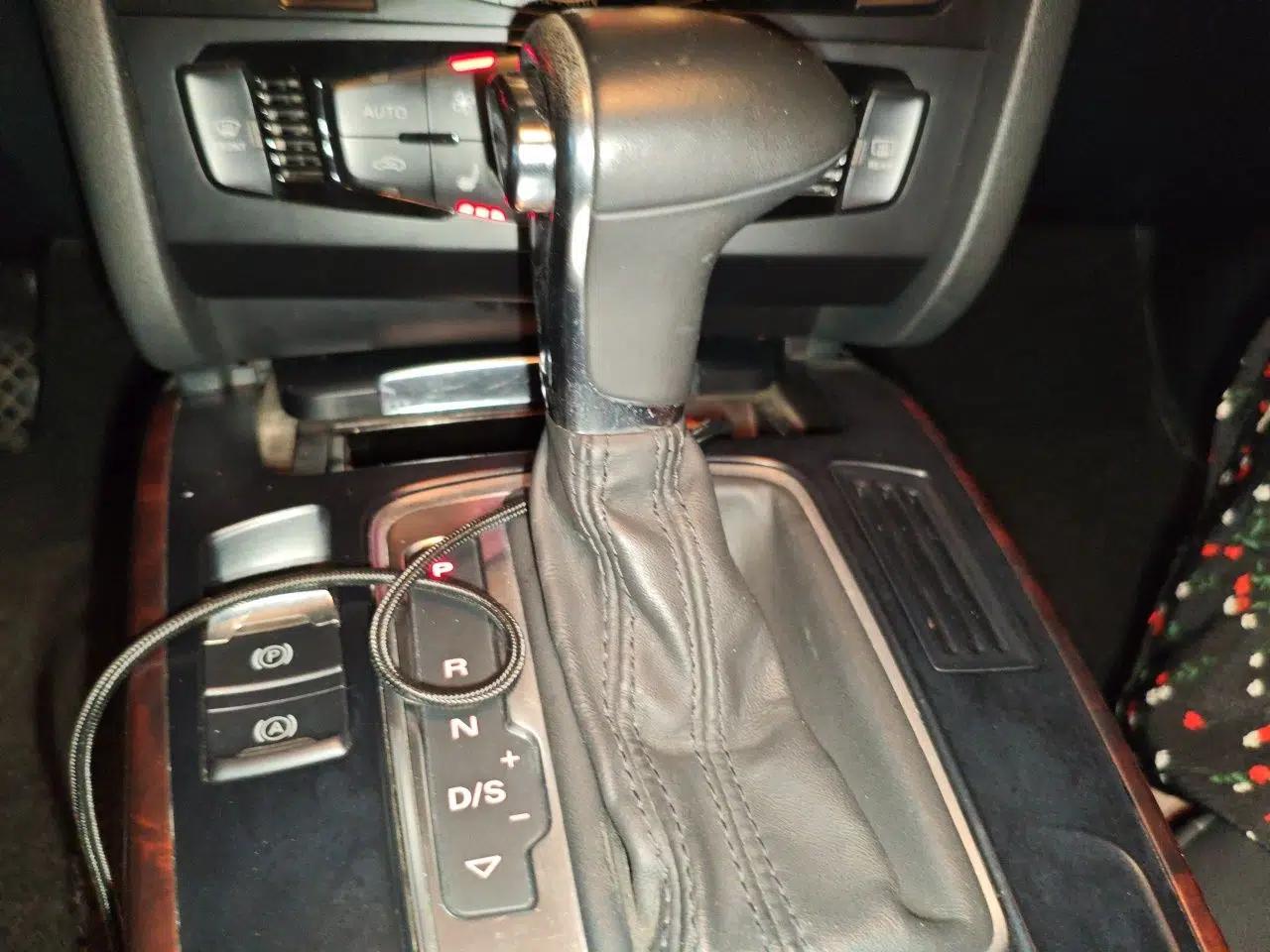 Audi A4L 2013 35 TFSI Automatic Comfort Model — миниатюра 14