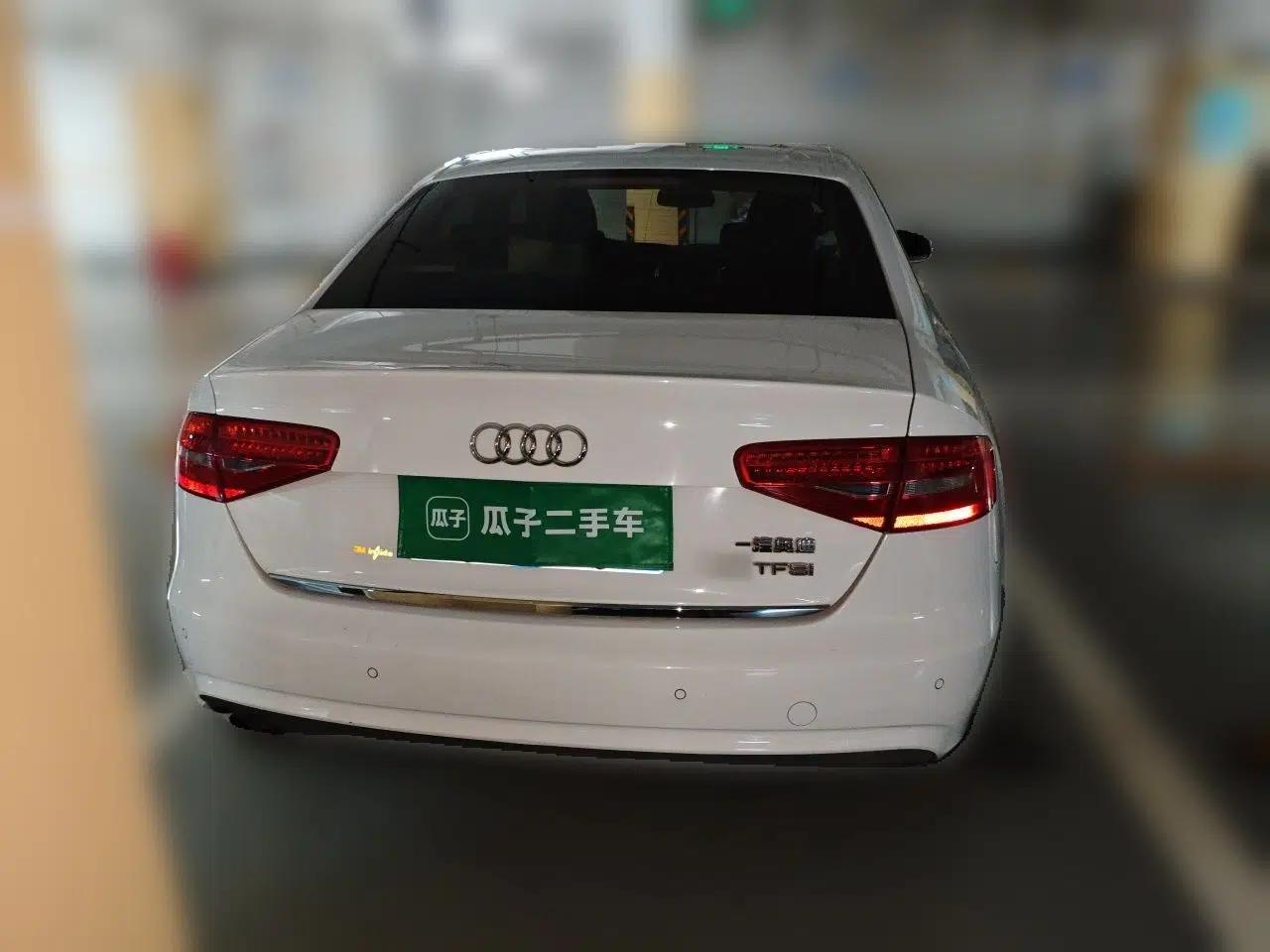 Audi A4L 2013 35 TFSI Automatic Comfort Model — миниатюра 5