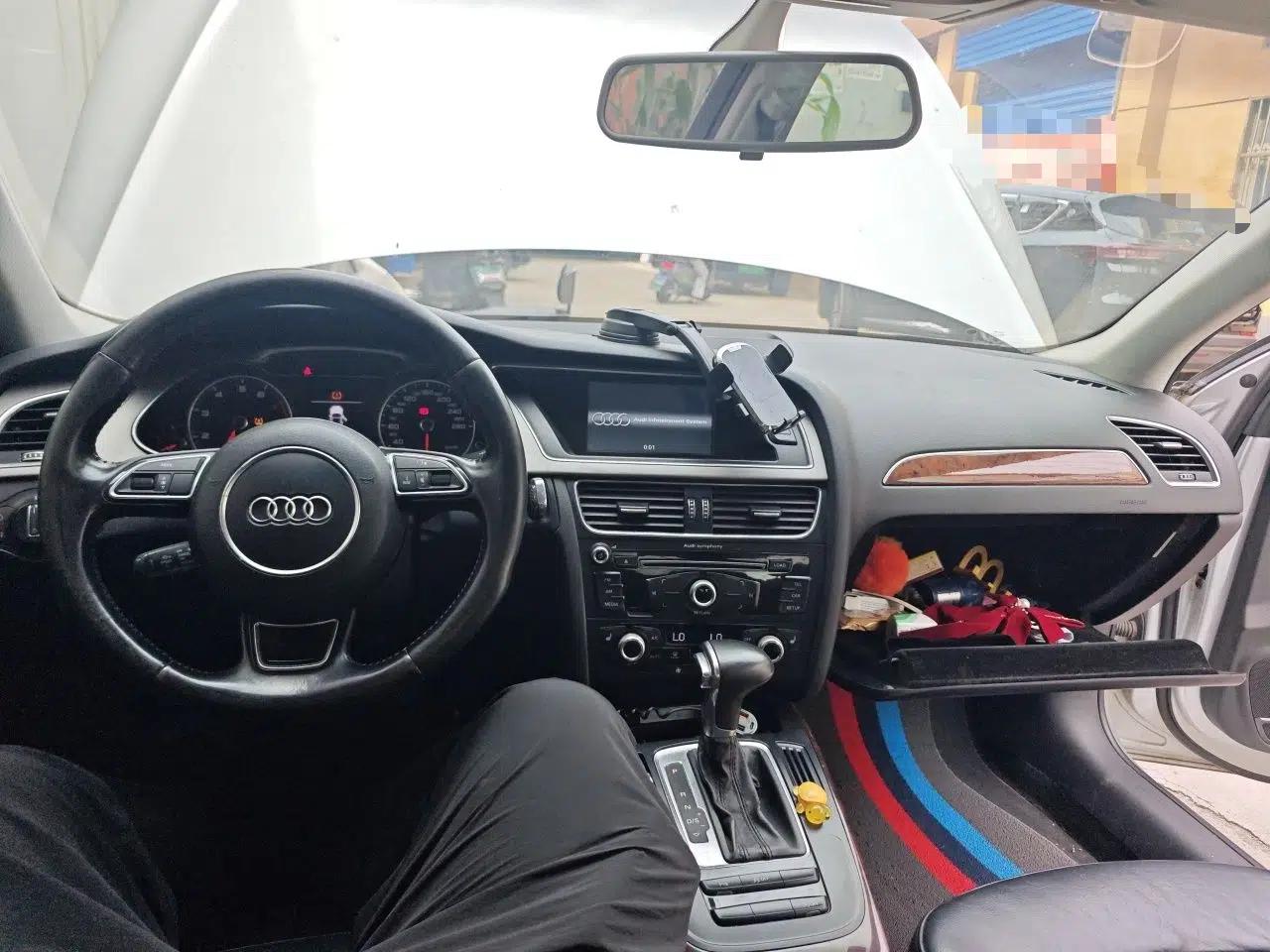 Audi A4L 2015 35 TFSI Automatic Comfort Model — миниатюра 9