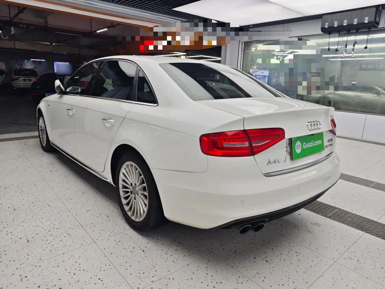 Audi A4L 2016 35 TFSI Collection Edition S line Comfort Model — миниатюра 13