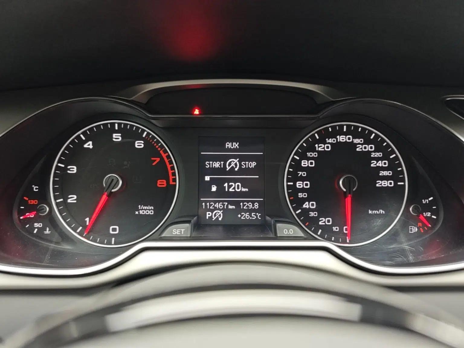 Audi A4L 2016 35 TFSI Collection Edition S line Comfort Model — миниатюра 19