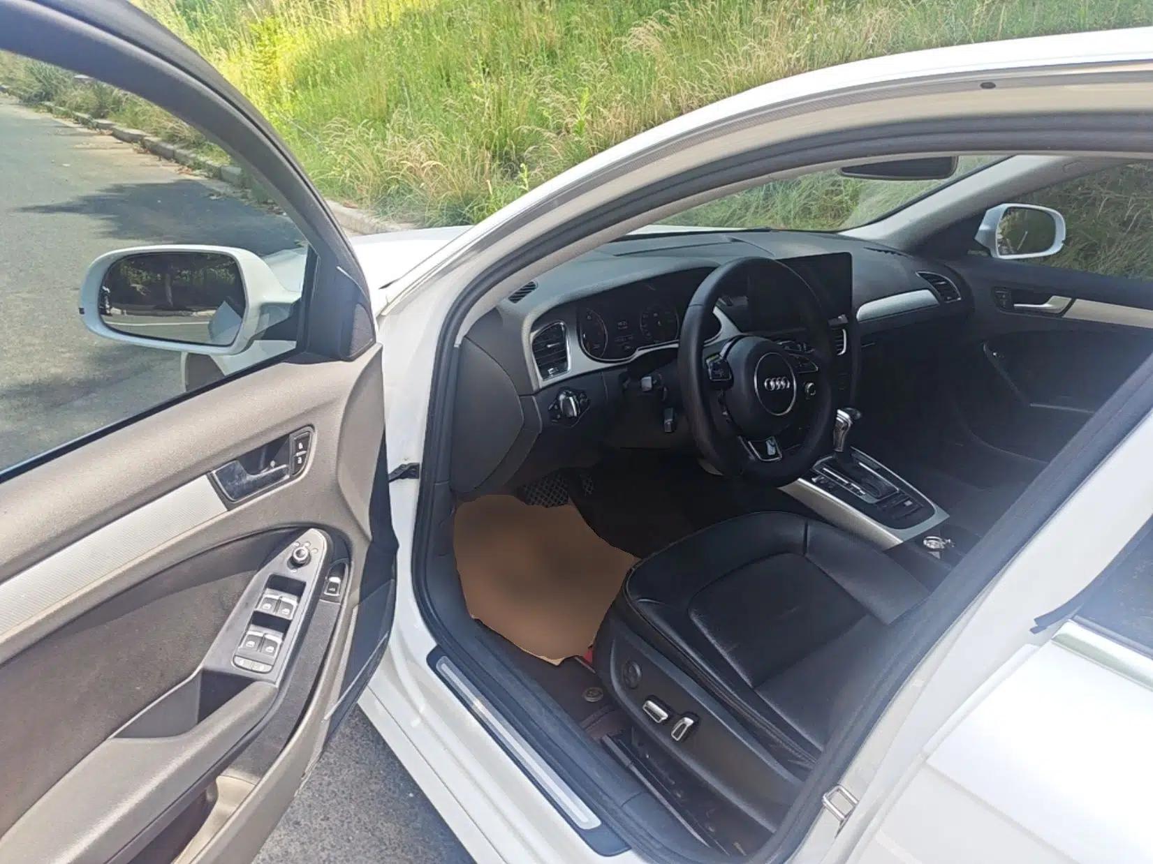 Audi A4L 2015 35 TFSI Automatic Standard Model — миниатюра 18