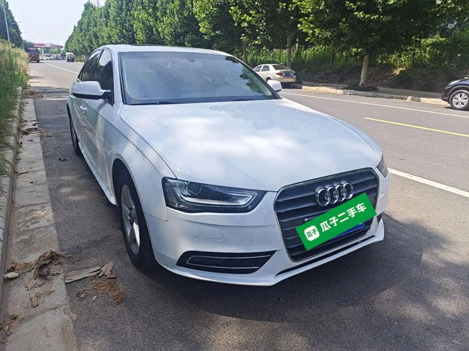 Audi A4L 2015 35 TFSI Automatic Standard Model — миниатюра 3