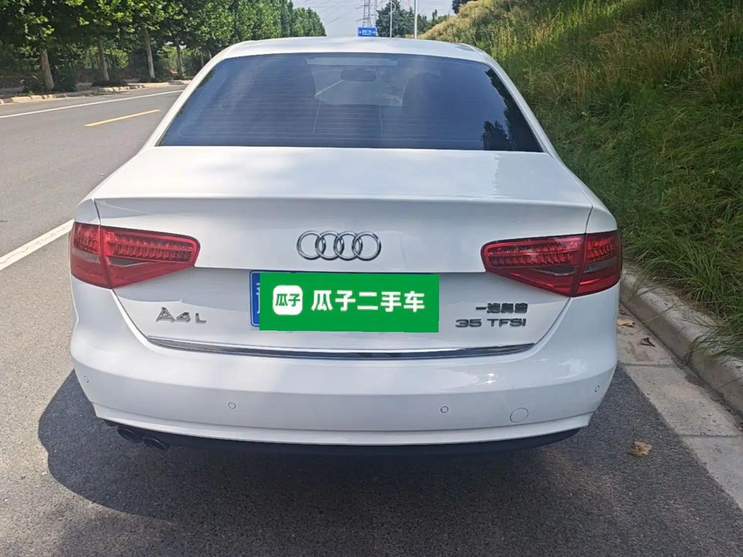 Audi A4L 2015 35 TFSI Automatic Standard Model — миниатюра 5