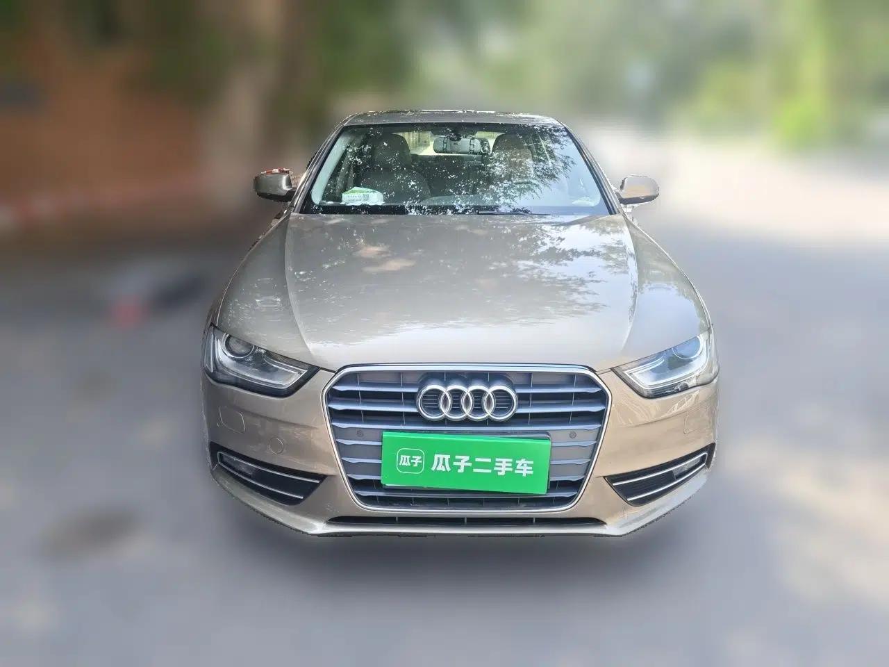 Audi A4L 2013 35 TFSI Automatic Comfort Model — миниатюра 2