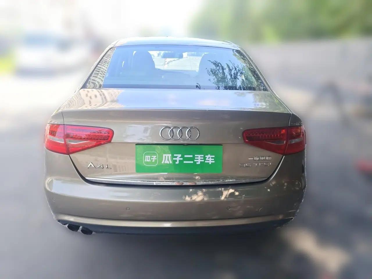 Audi A4L 2013 35 TFSI Automatic Comfort Model — миниатюра 5