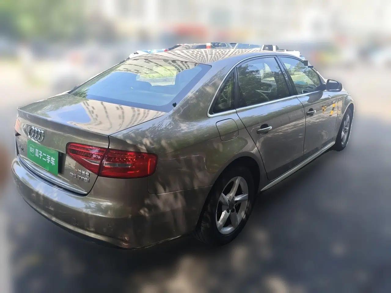 Audi A4L 2013 35 TFSI Automatic Comfort Model — миниатюра 6