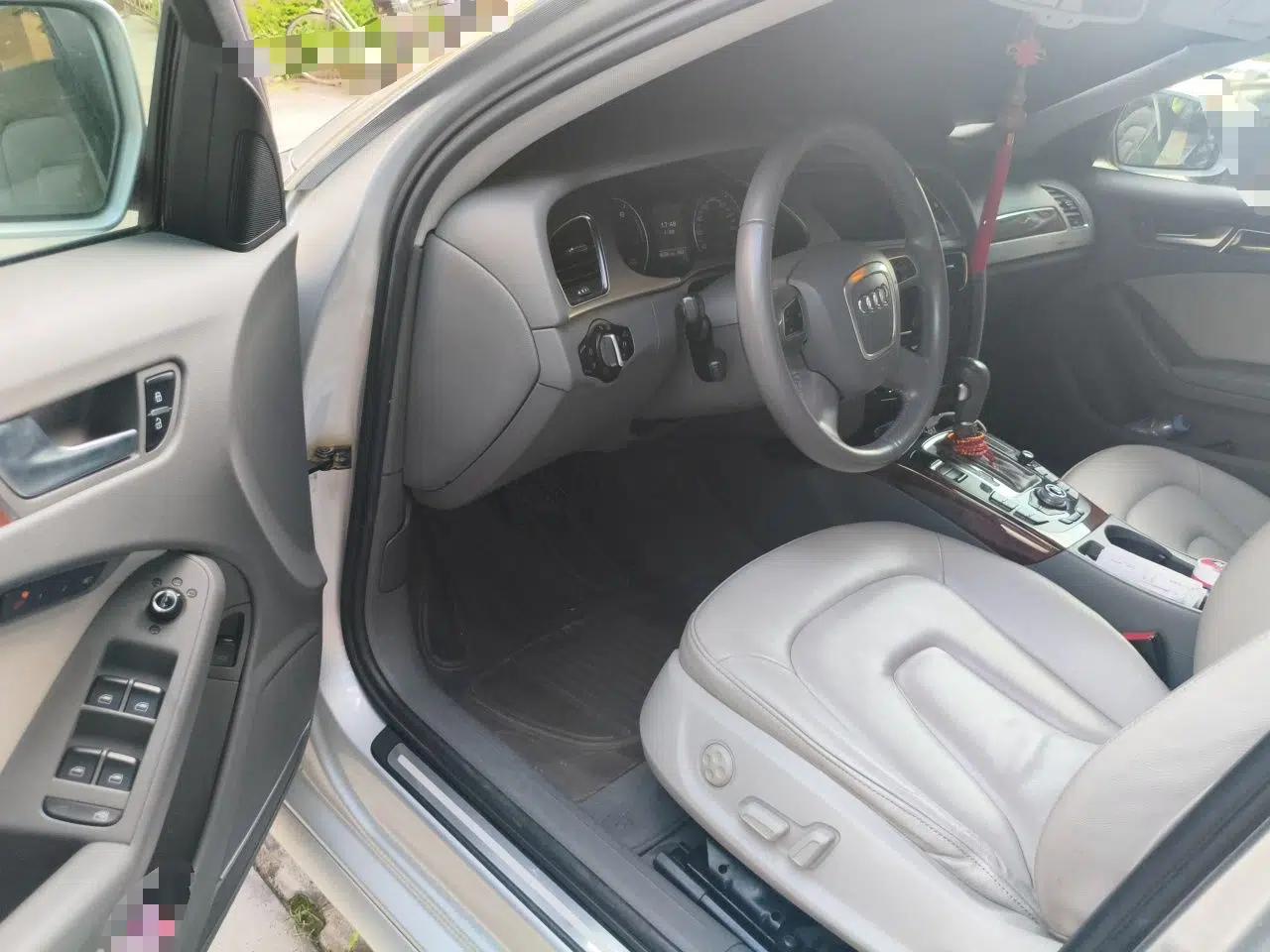 Audi A4L 2010 2.0 TFSI Technology Edition — миниатюра 16