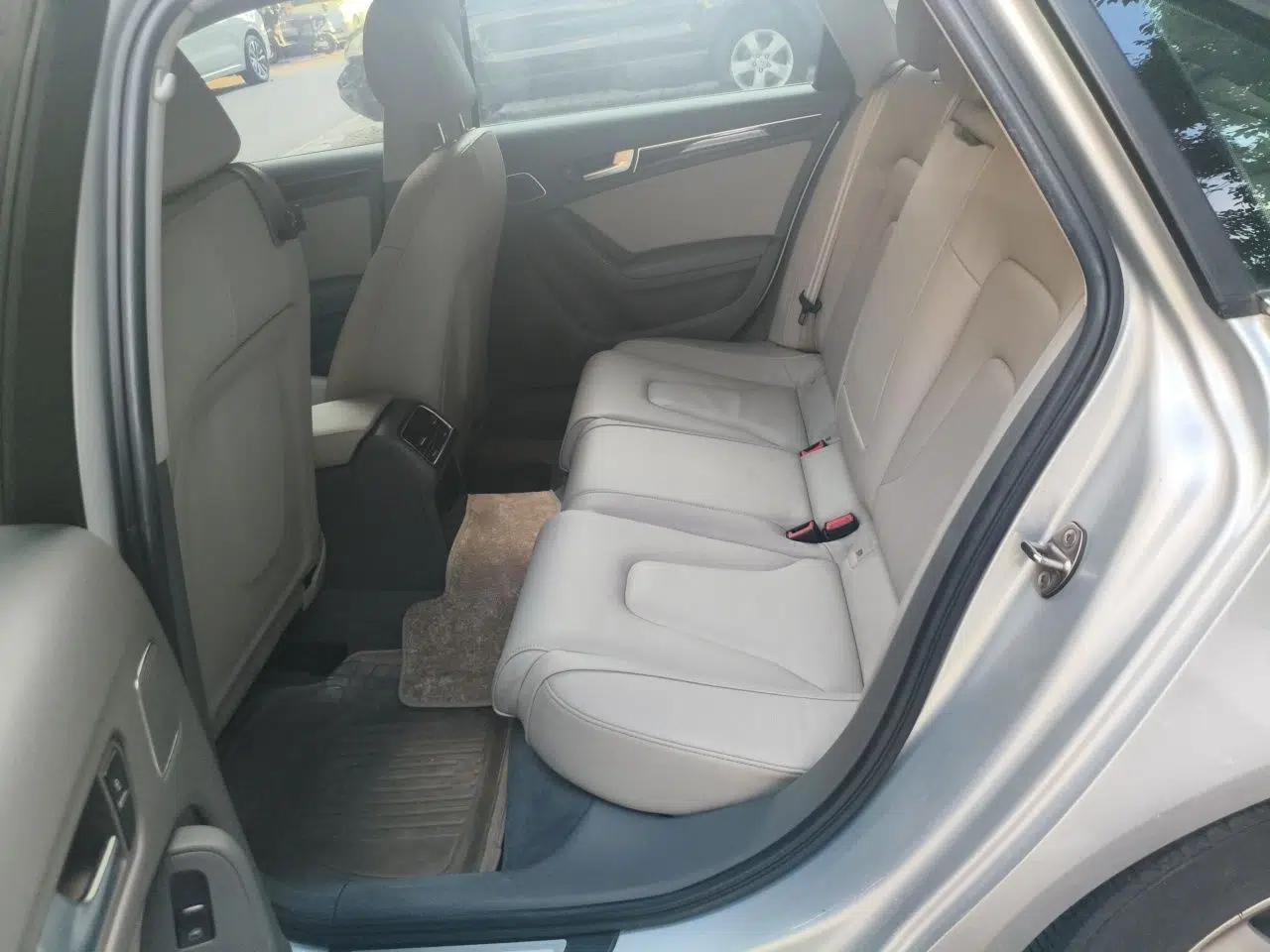 Audi A4L 2010 2.0 TFSI Technology Edition — миниатюра 17