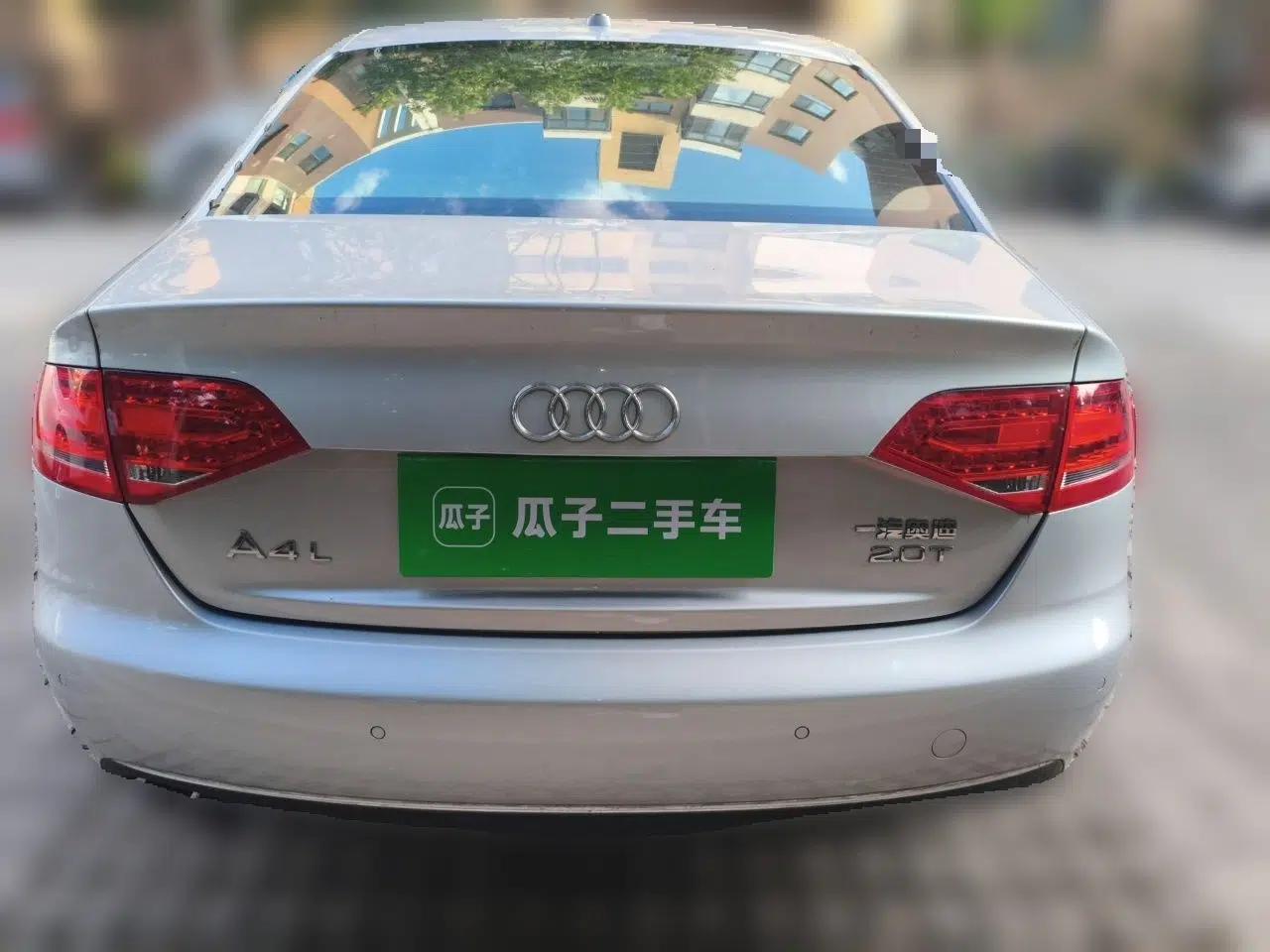 Audi A4L 2010 2.0 TFSI Technology Edition — миниатюра 5