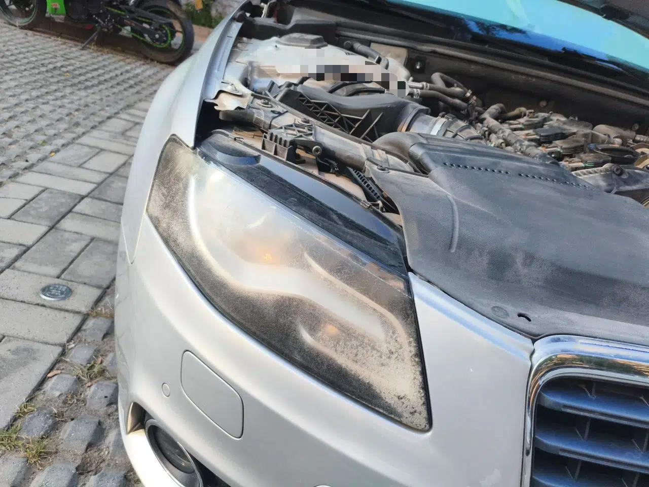 Audi A4L 2010 2.0 TFSI Technology Edition — миниатюра 7