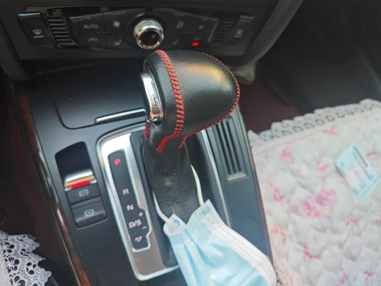 Audi A4L 2013 35 TFSI Automatic Standard Model — миниатюра 14