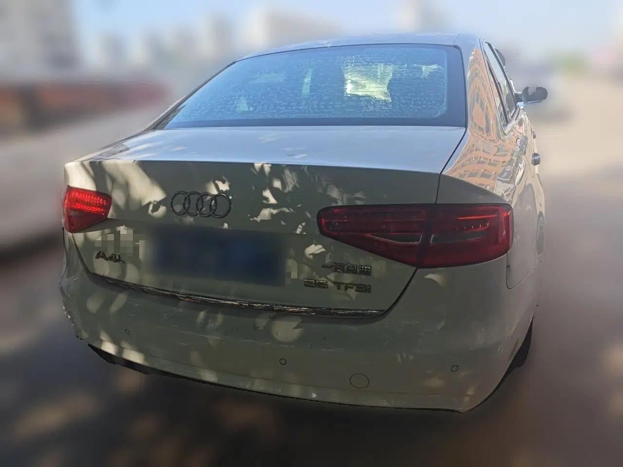 Audi A4L 2013 35 TFSI Automatic Standard Model — миниатюра 5