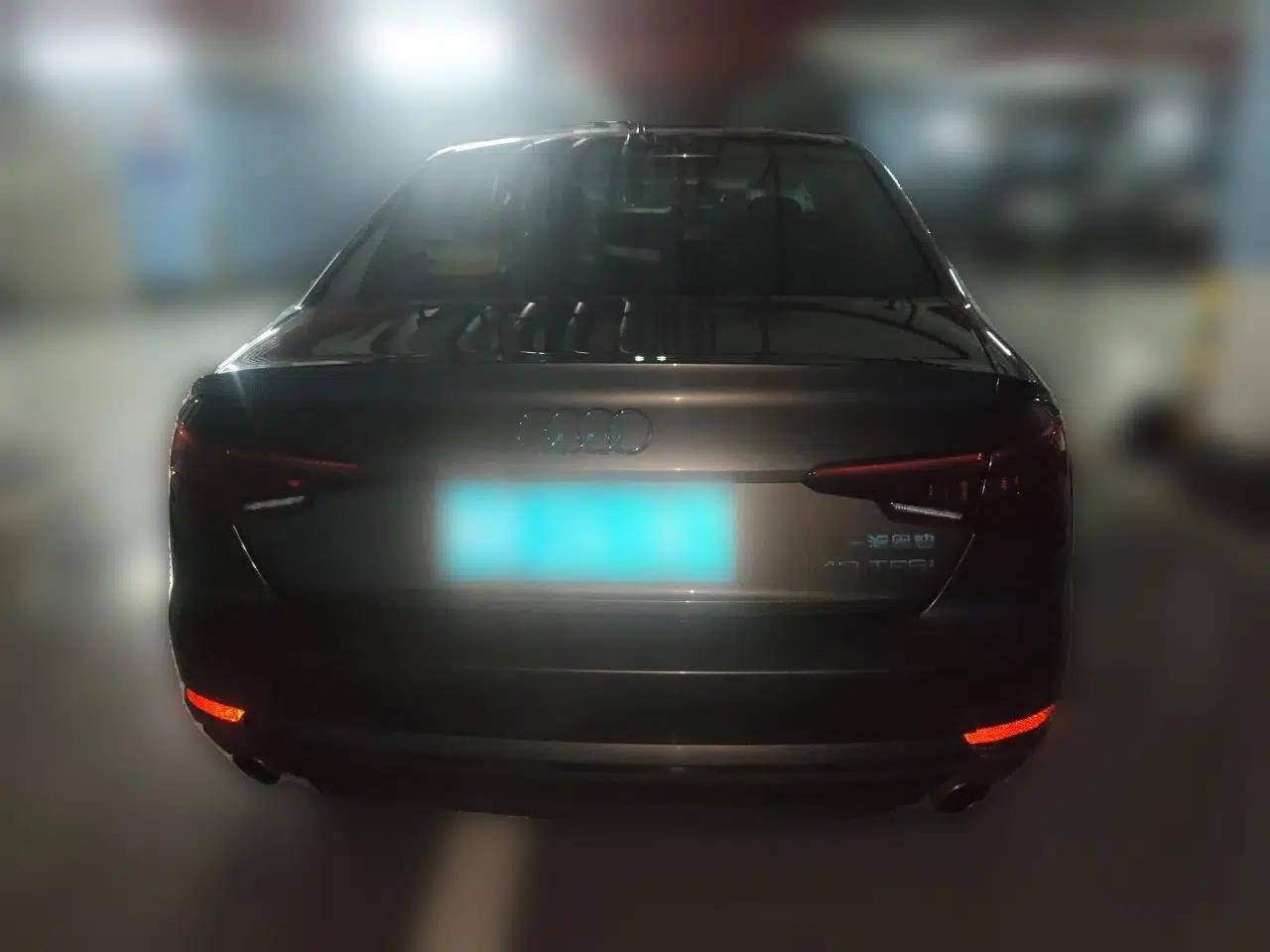 Audi A4L 2016 35 TFSI Collector's Edition Automatic Standard Model — миниатюра 5