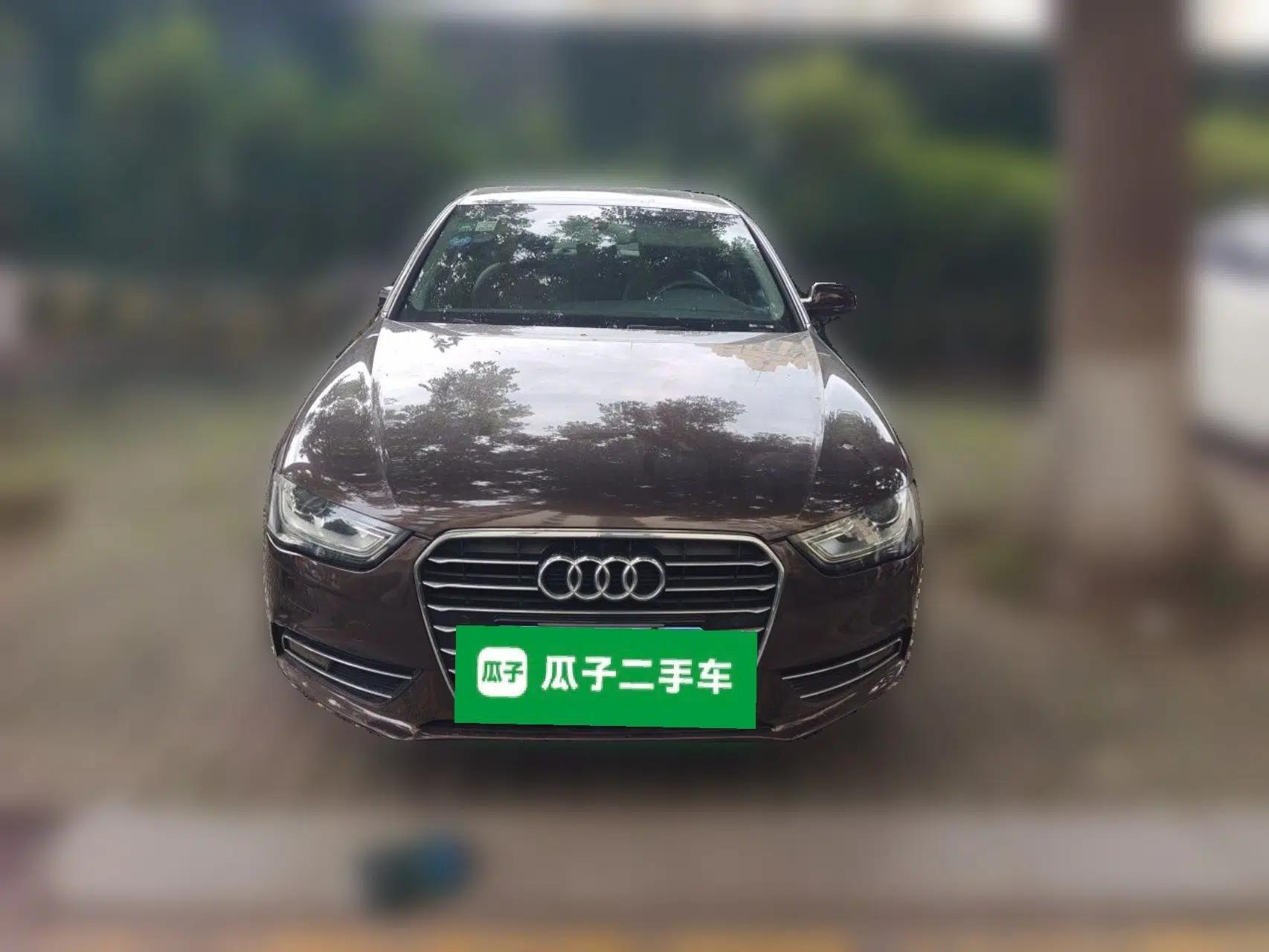 Audi A4L 2016 35 TFSI Collector's Edition Automatic Standard Model — миниатюра 2