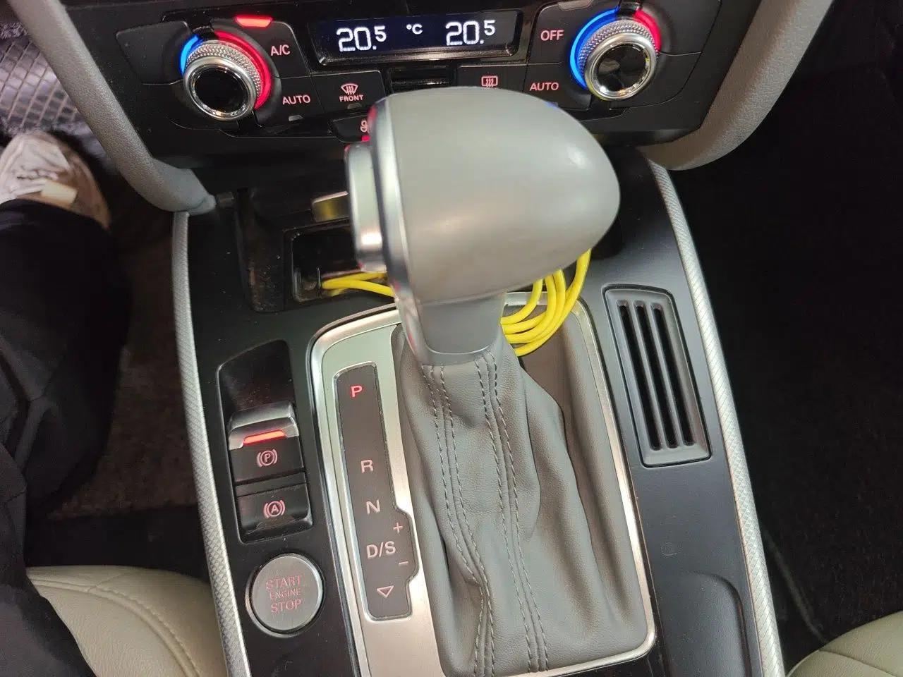 Audi A4L 2016 35 TFSI Collector's Edition Automatic Standard Model — миниатюра 14