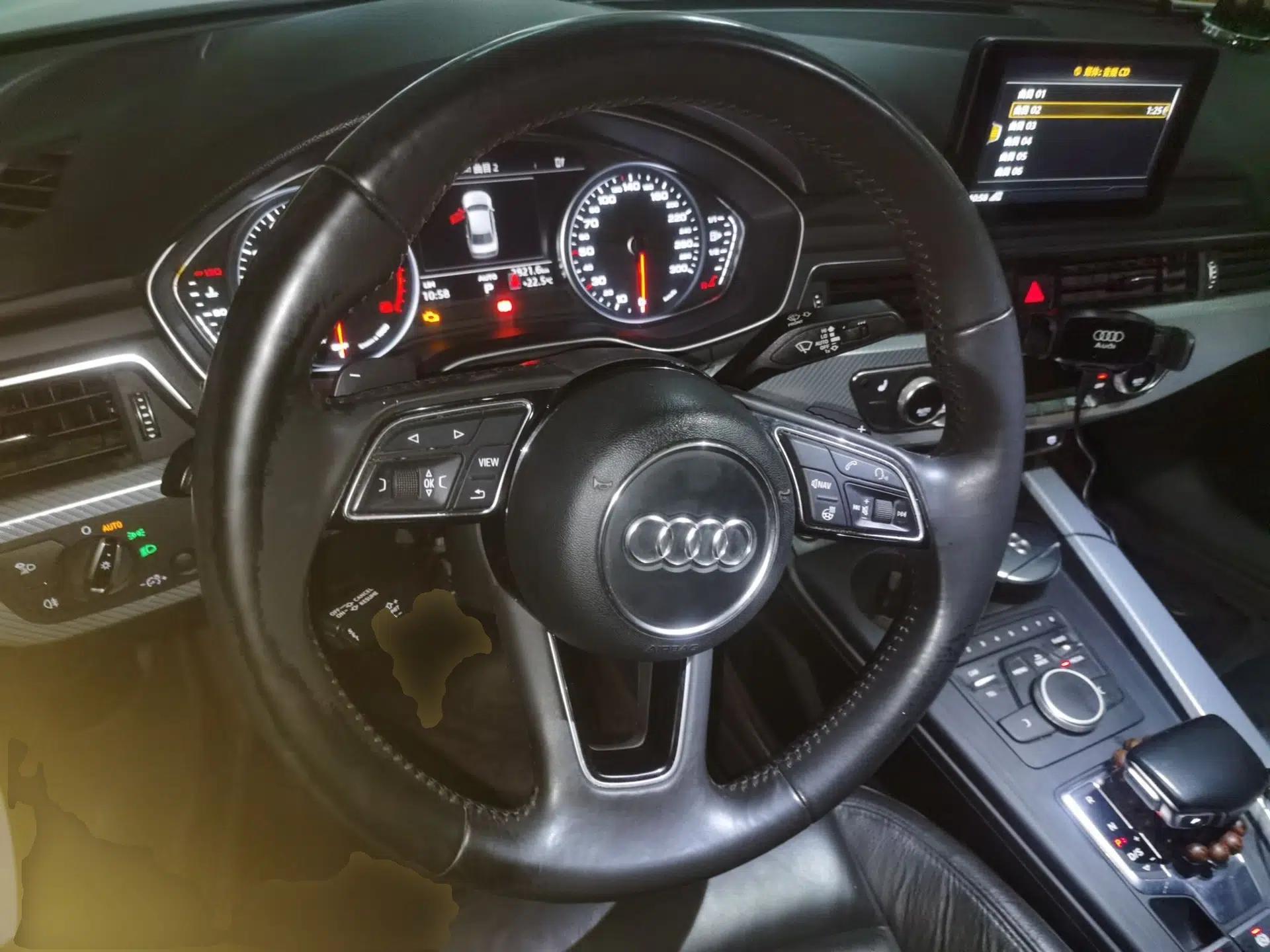 Audi A4L 2017 Plus 40 TFSI Fashion Model — миниатюра 10