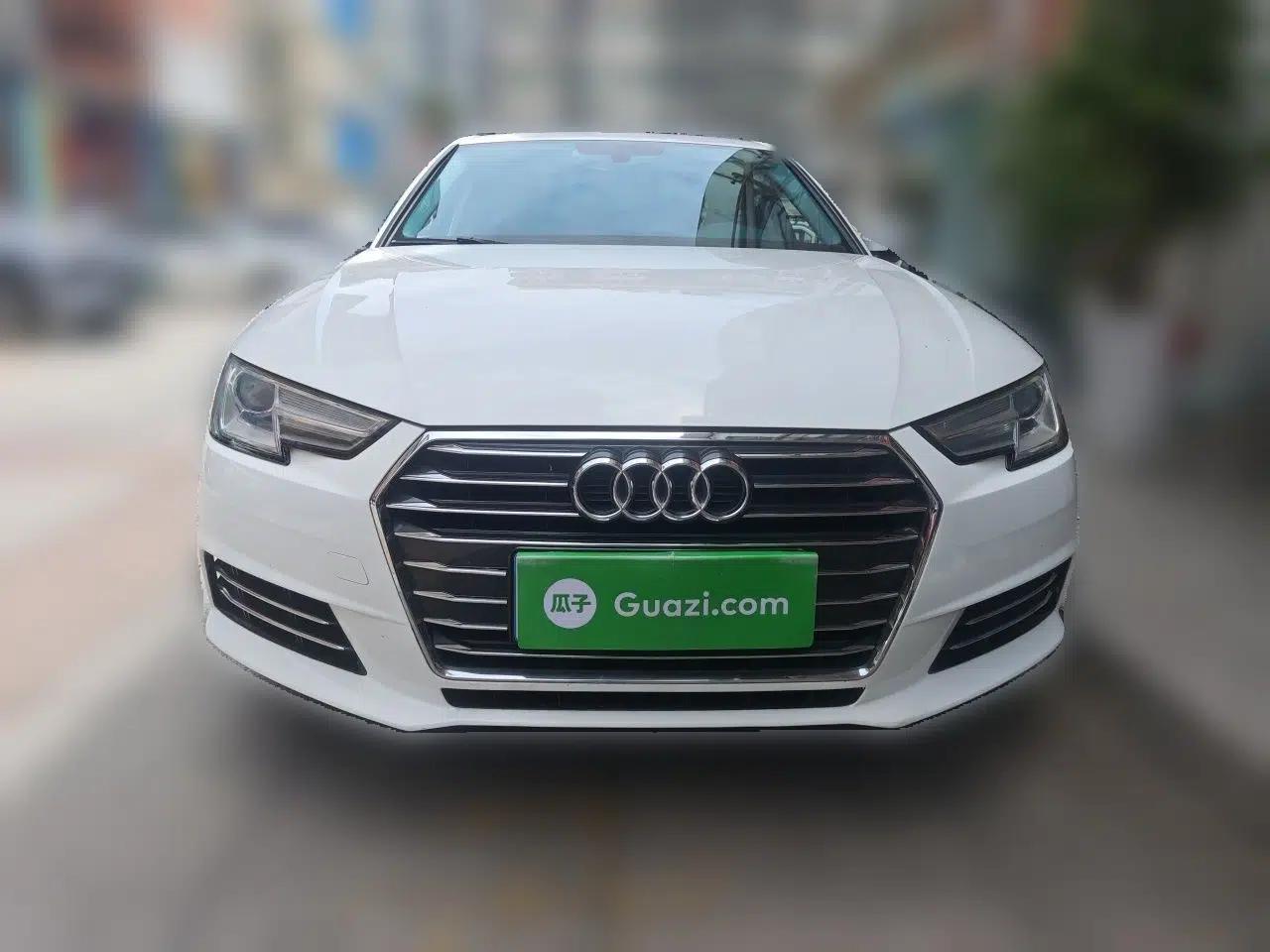 Audi A4L 2018 30th Anniversary Edition 30 TFSI Ambition Model — миниатюра 2