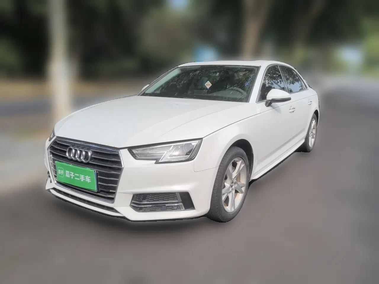 Audi A4L 2019 35 TFSI Ambition China V — миниатюра 1