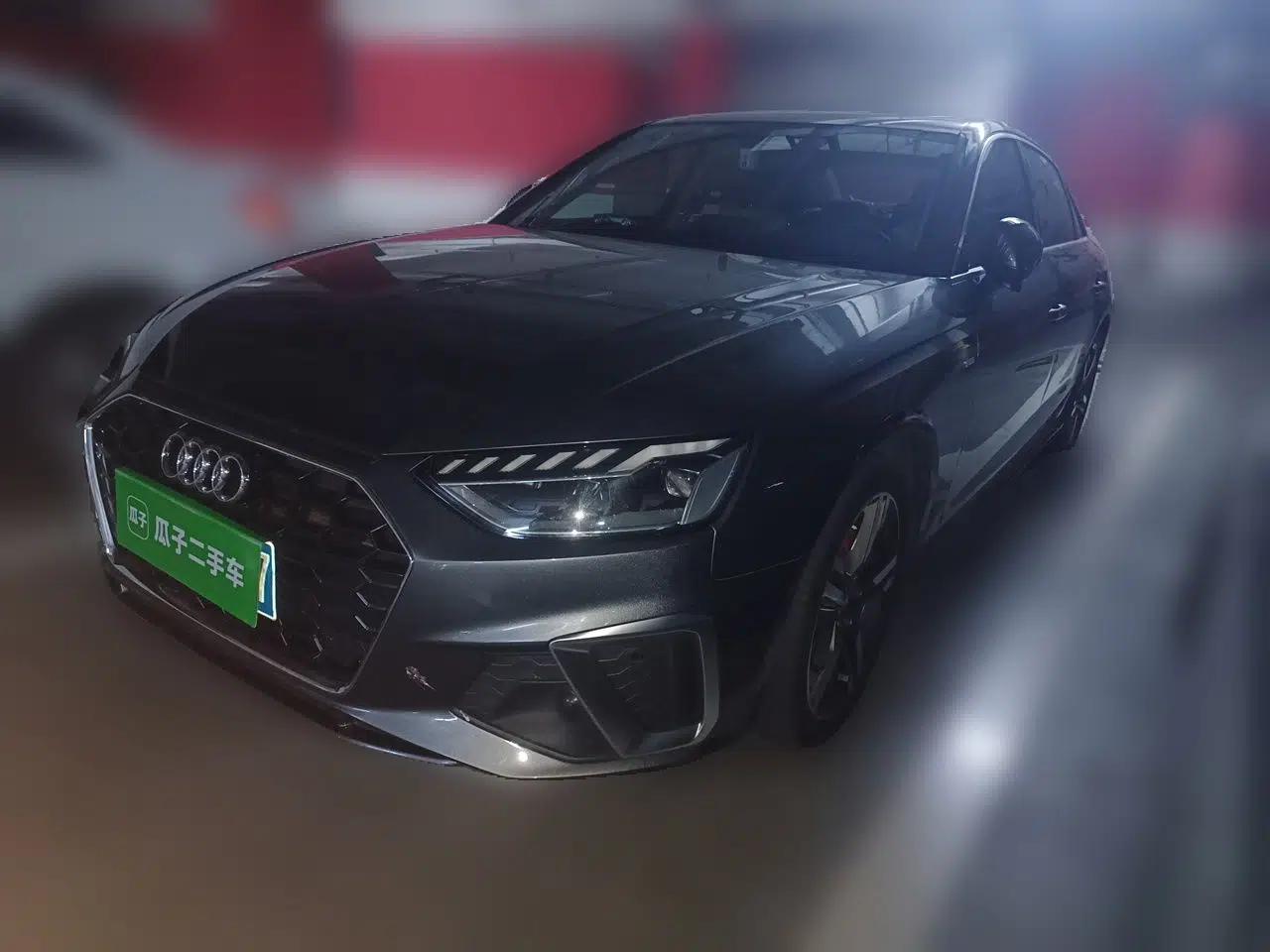 Audi A4L 2020 40 TFSI Luxury Dynamic Model — миниатюра 1