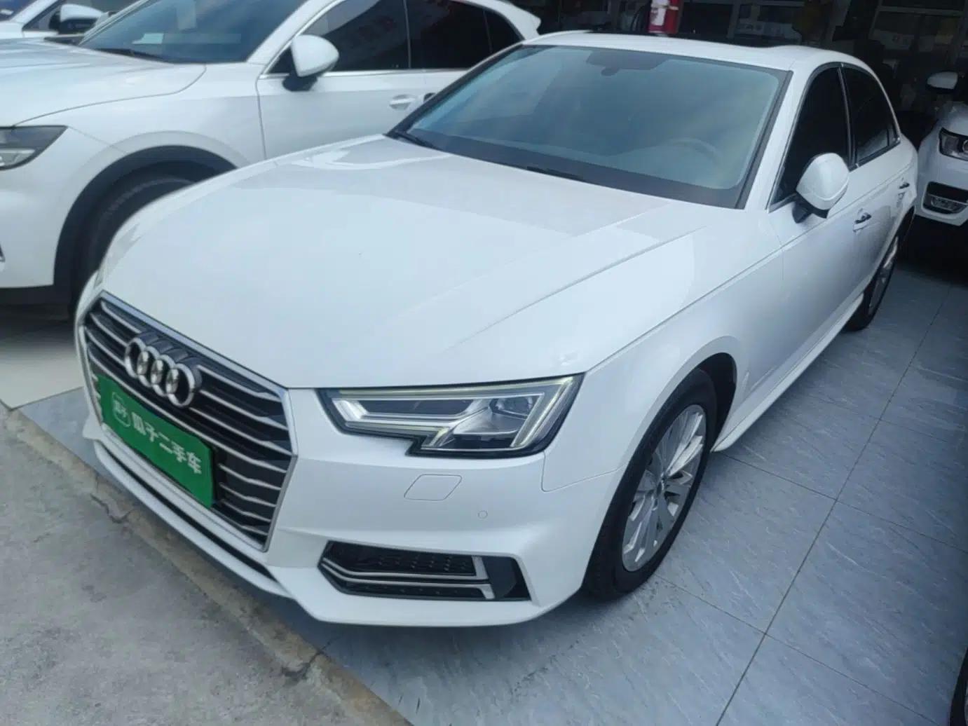 Audi A4L 2019 40 TFSI Ambition China VI — миниатюра 1