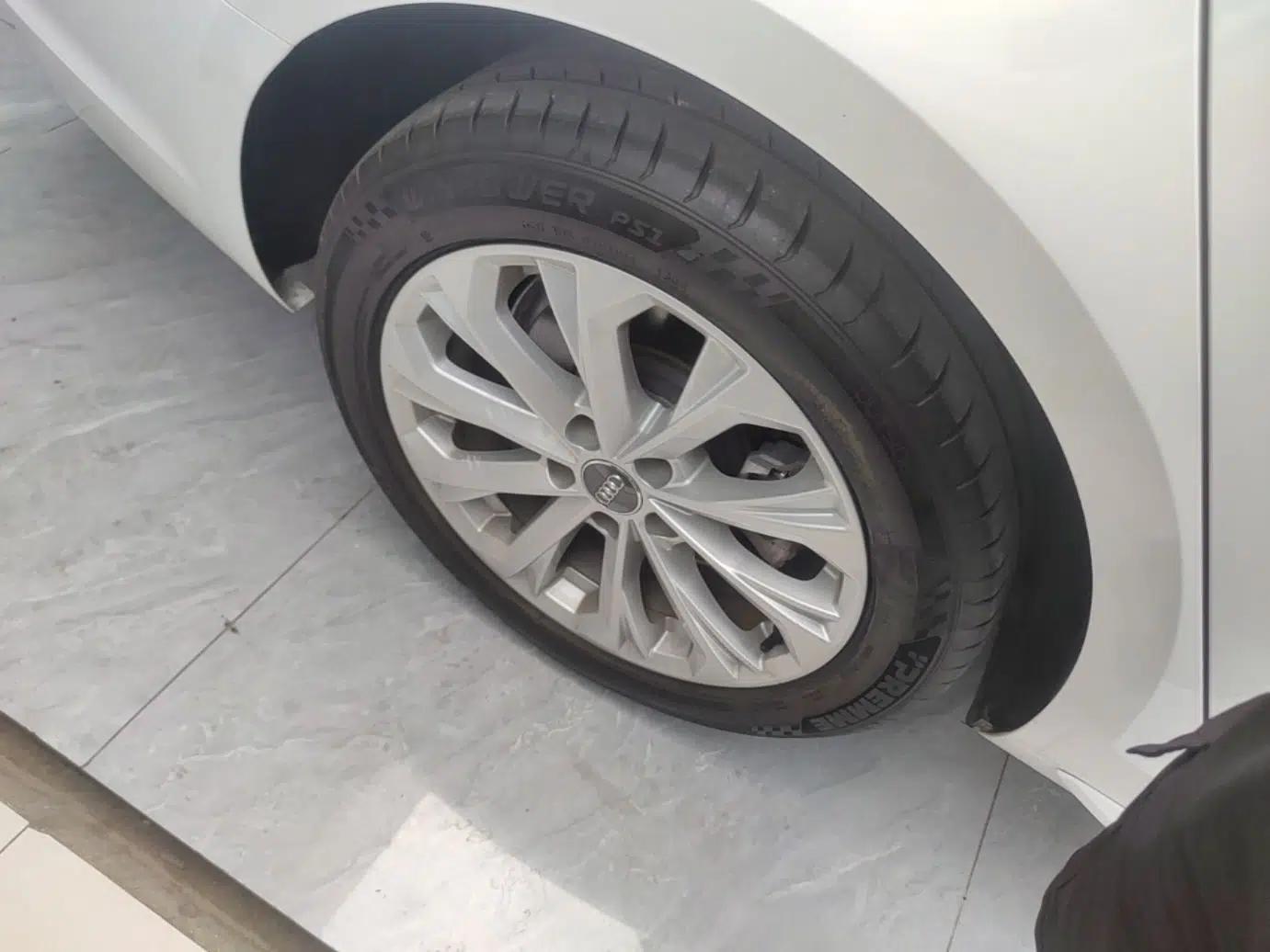 Audi A4L 2019 40 TFSI Ambition China VI — миниатюра 16