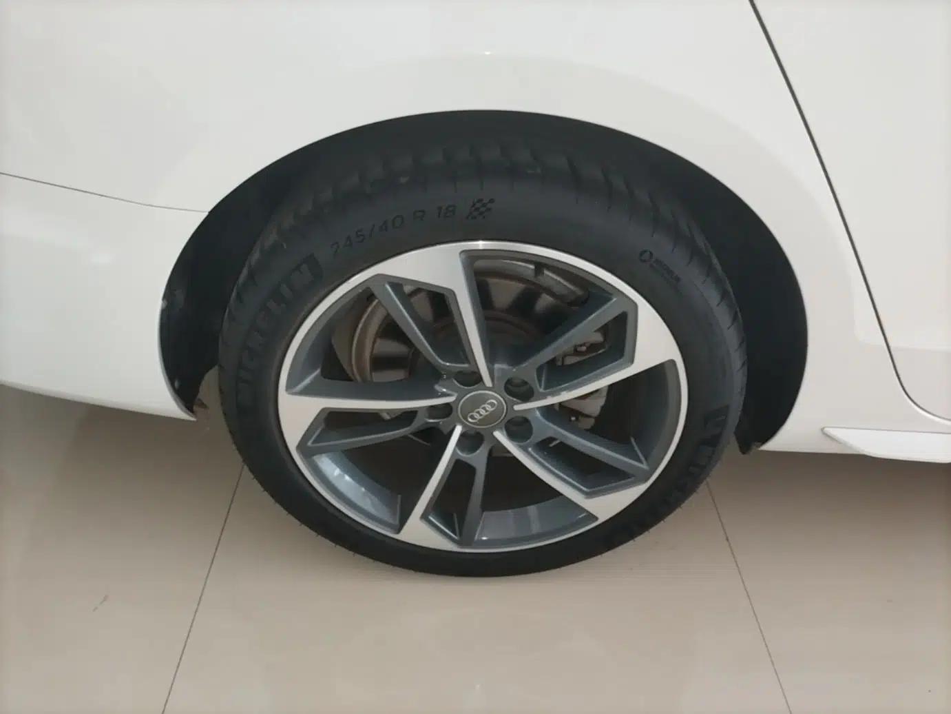 Audi A4L 2020 40 TFSI Fashion Dynamic Model — миниатюра 11