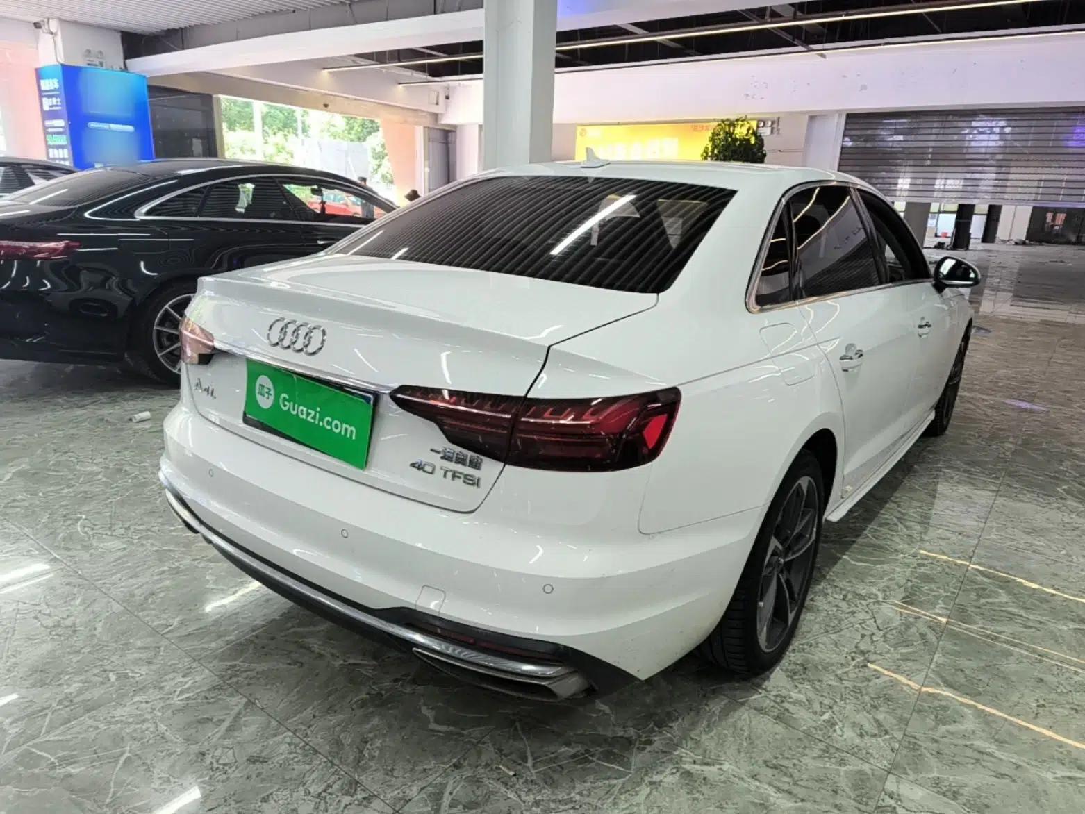 Audi A4L 2020 40 TFSI Fashionable and Elegant Model — миниатюра 6