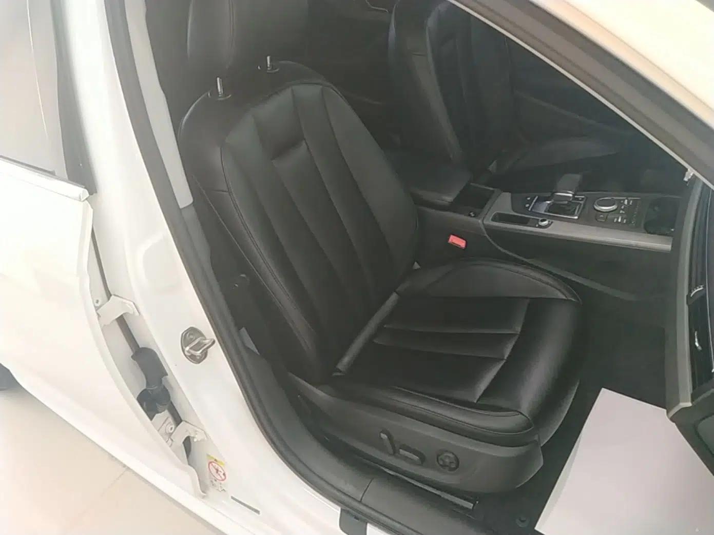Audi A4L 2019 40 TFSI Ambition China VI — миниатюра 19