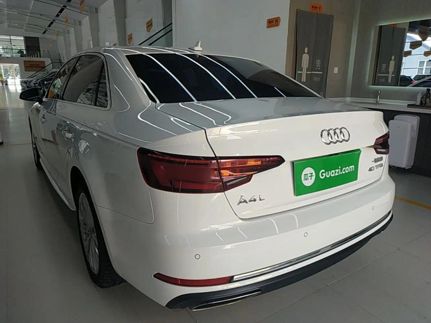 Audi A4L 2019 40 TFSI Ambition China VI — миниатюра 4